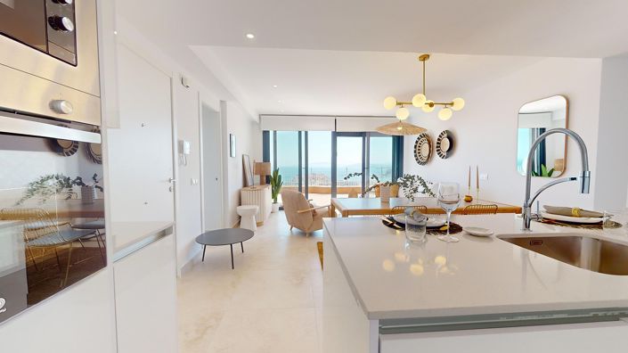 Image No.24-4 Bed Apartment for sale