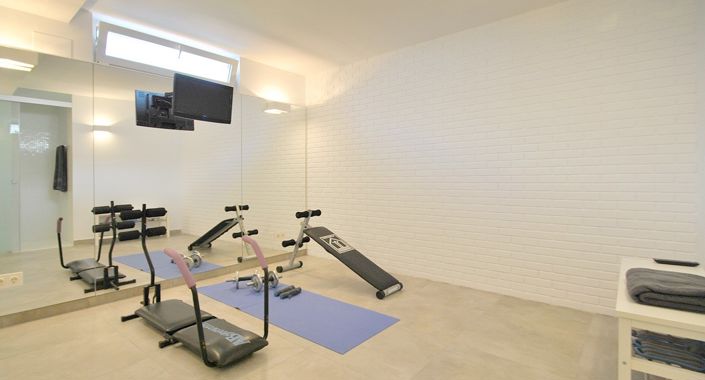 Image No.110-5 Bed House/Villa for sale