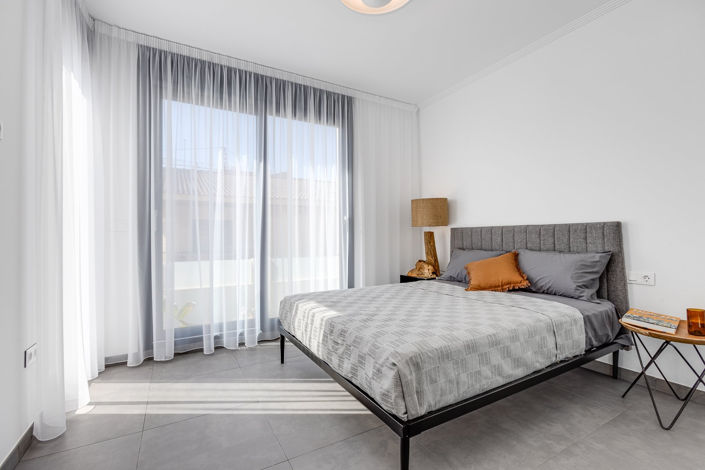 Image No.24-4 Bed House/Villa for sale