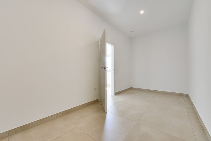 Image No.30-3 Bed House/Villa for sale