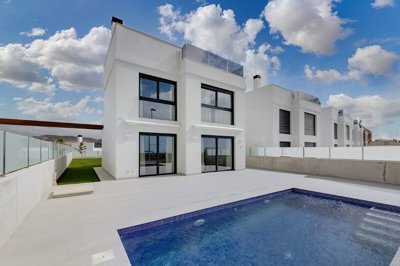 Exterior 1