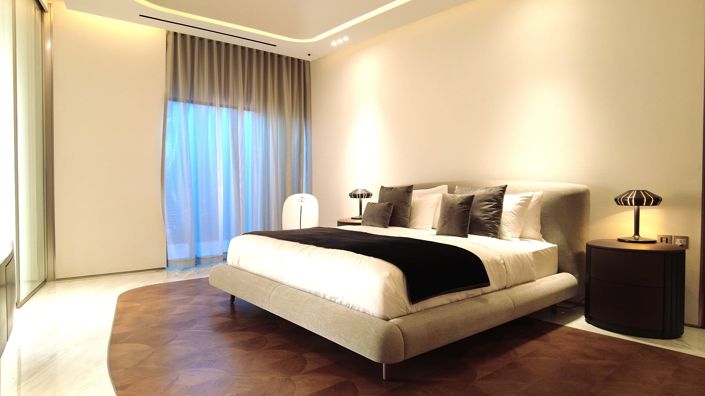 Image No.20-7 Bed Apartment for sale