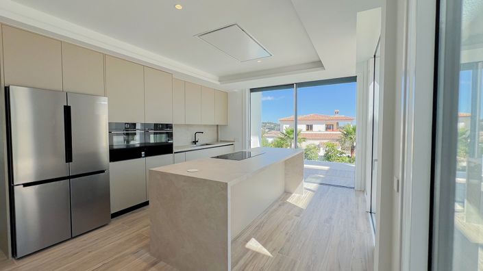 Image No.20-4 Bed House/Villa for sale