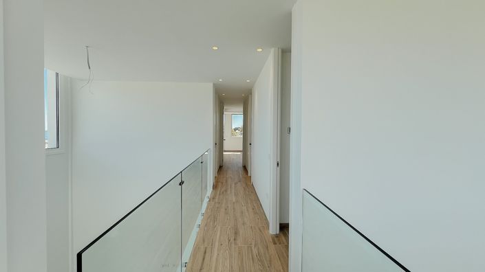 Image No.29-4 Bed House/Villa for sale