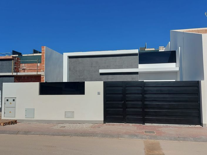 Image No.4-2 Bed House/Villa for sale