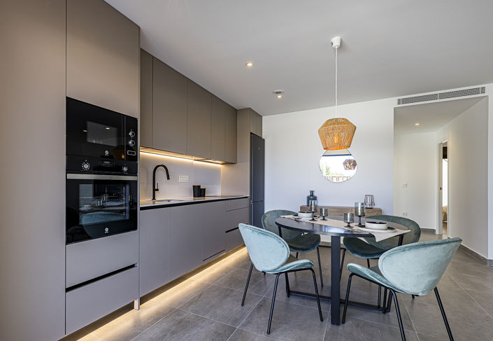 Image No.14-2 Bed Apartment for sale