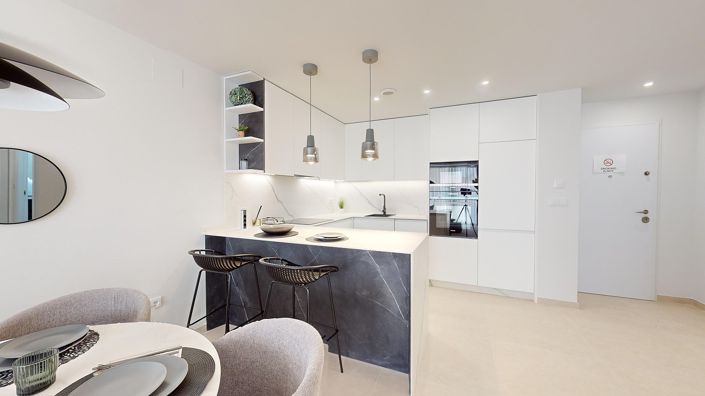 Image No.24-2 Bed Apartment for sale