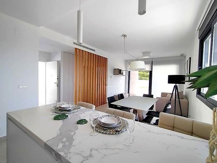 Image No.10-3 Bed House/Villa for sale