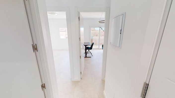 Image No.14-3 Bed Apartment for sale