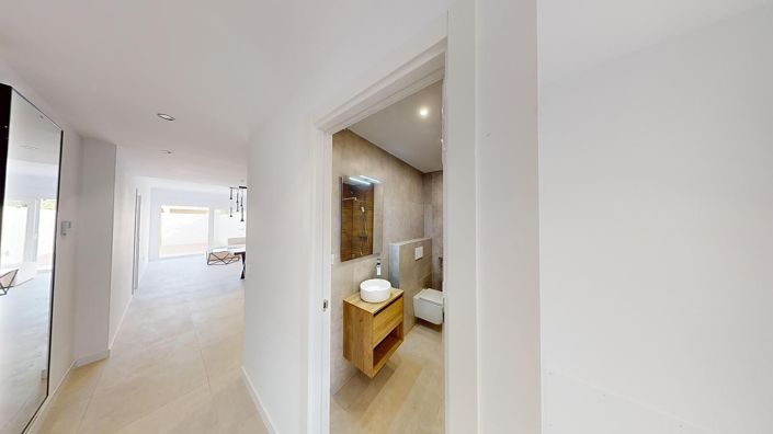 Image No.15-3 Bed Apartment for sale