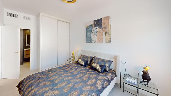 Image No.18-3 Bed Apartment for sale