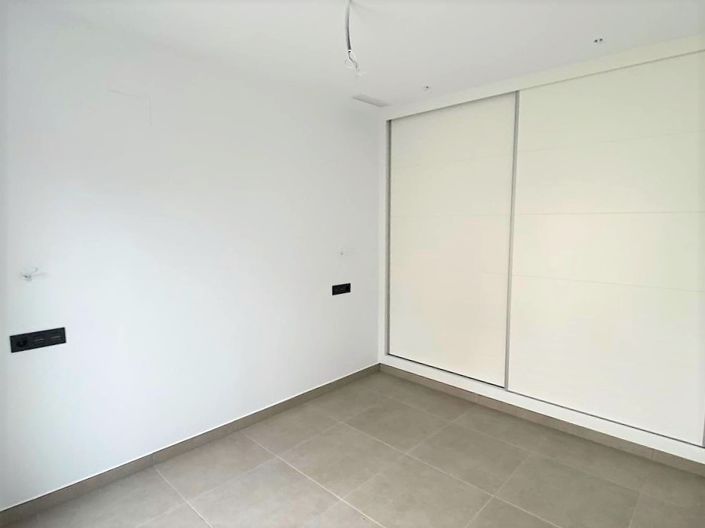 Image No.18-3 Bed House/Villa for sale