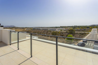 Exterior 6