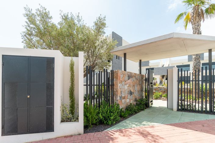 Image No.22-3 Bed Apartment for sale