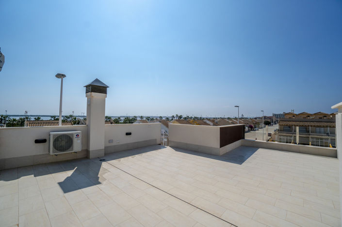 Image No.23-2 Bed Apartment for sale