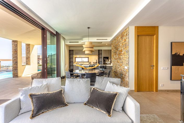 Image No.15-4 Bed House/Villa for sale