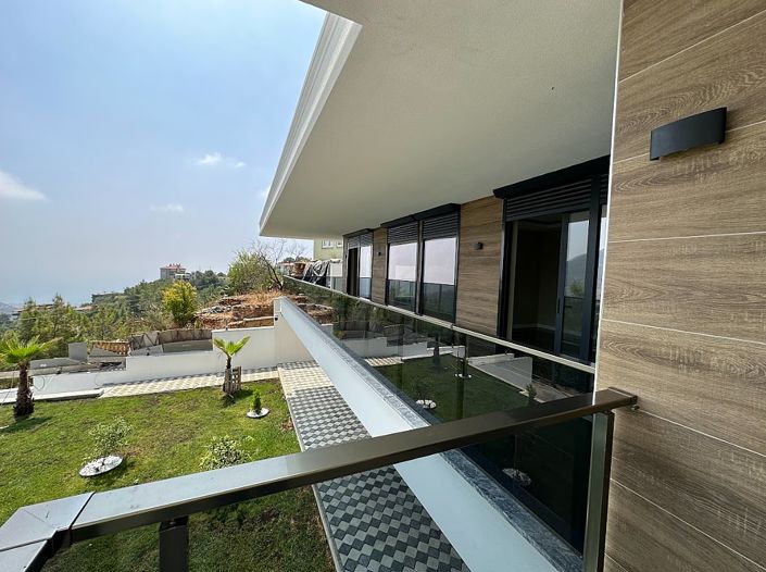 Image No.49-5 Bed House/Villa for sale