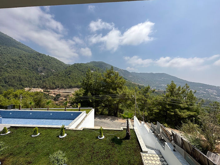 Image No.51-5 Bed House/Villa for sale