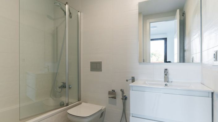 Image No.23-2 Bed Apartment for sale