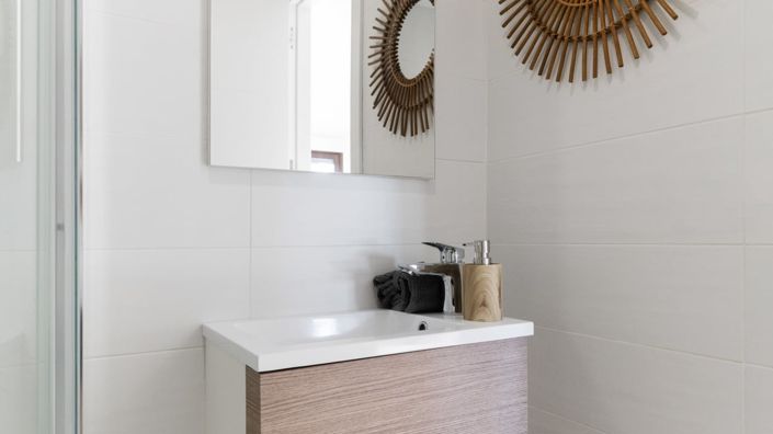 Image No.30-2 Bed Apartment for sale