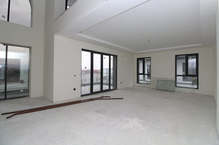 Image No.6-5 Bed House/Villa for sale