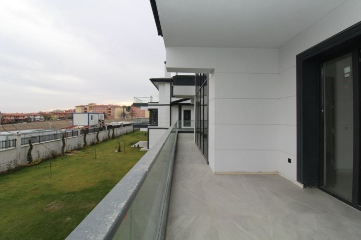 Image No.30-6 Bed House/Villa for sale