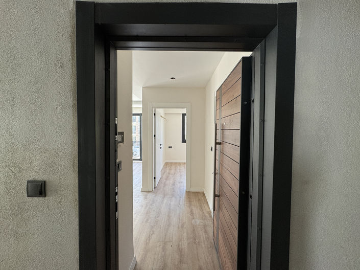 Image No.18-1 Bed Apartment for sale