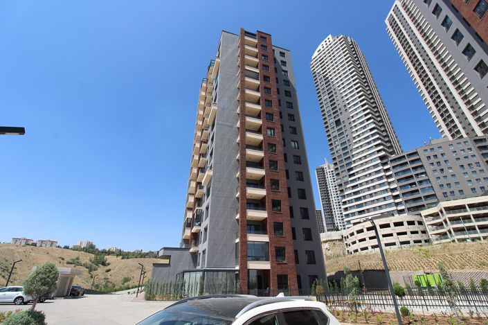 Image No.12-2 Bed Apartment for sale