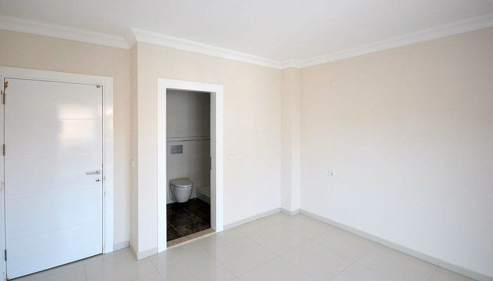 Image No.22-2 Bed Apartment for sale