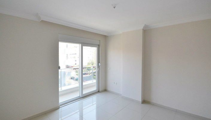 Image No.17-4 Bed Apartment for sale