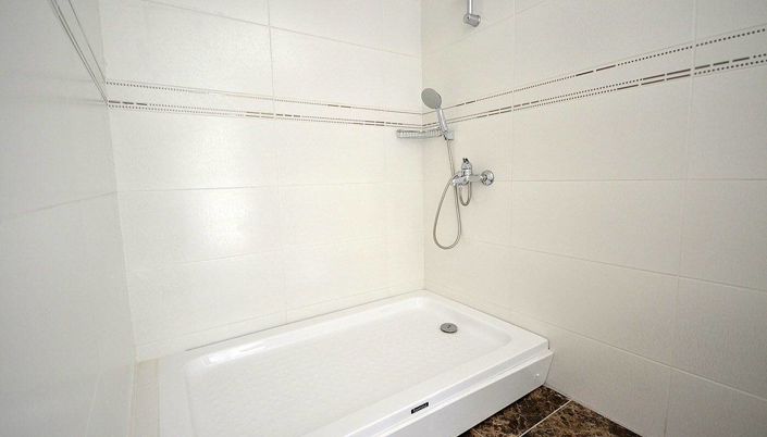 Image No.25-4 Bed Apartment for sale