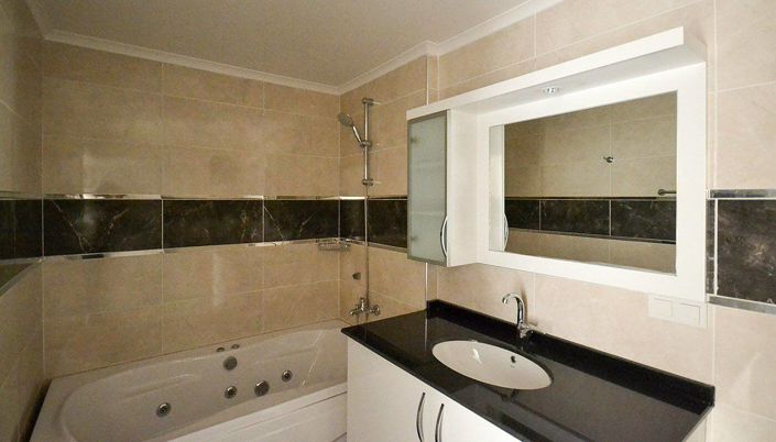 Image No.26-4 Bed Apartment for sale