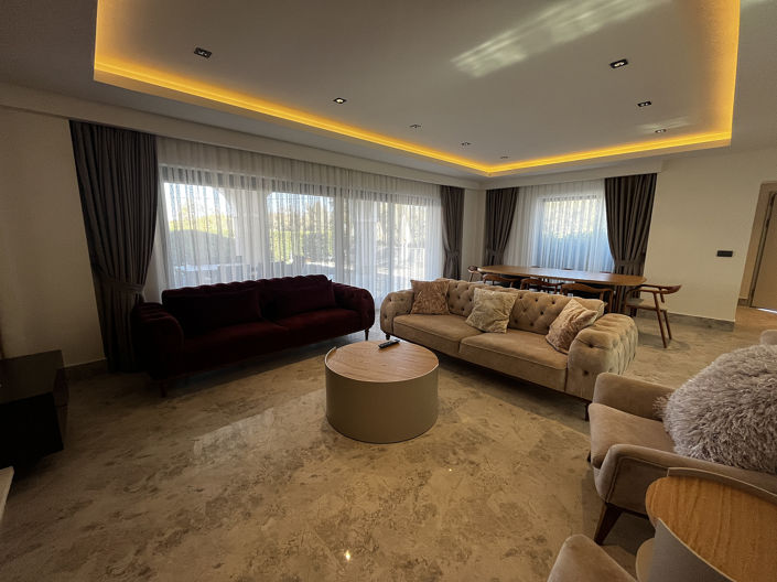 Image No.23-4 Bed House/Villa for sale