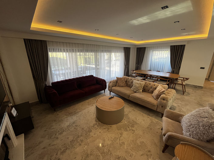 Image No.26-4 Bed House/Villa for sale