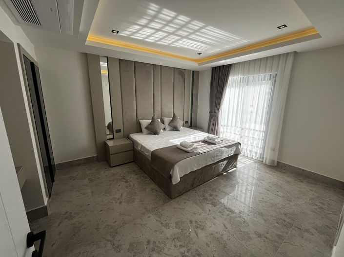 Image No.33-4 Bed House/Villa for sale