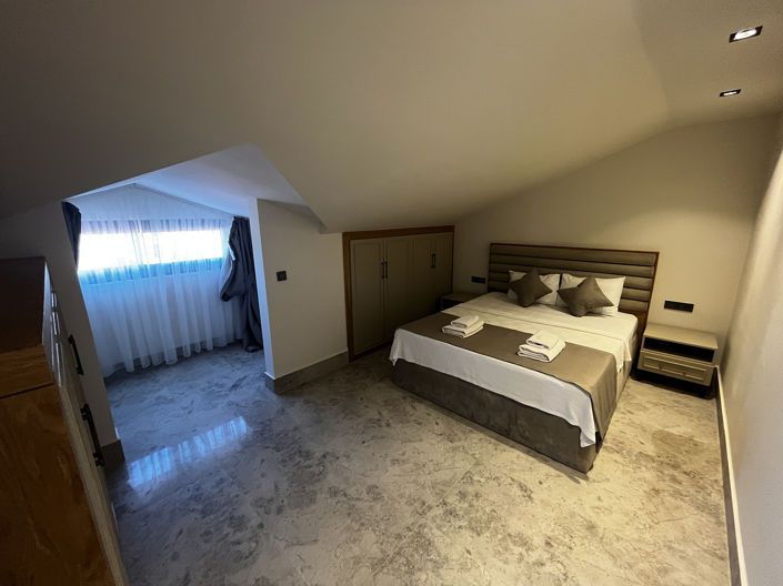 Image No.34-4 Bed House/Villa for sale