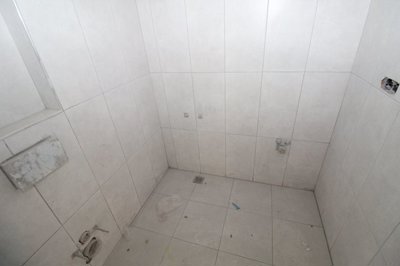 Interior 10
