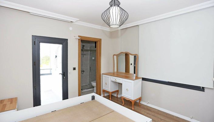 Image No.25-3 Bed Apartment for sale