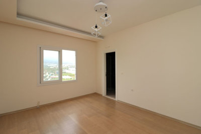 Interior 7