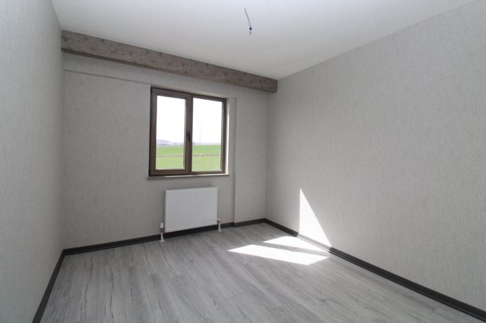 Image No.16-4 Bed Apartment for sale