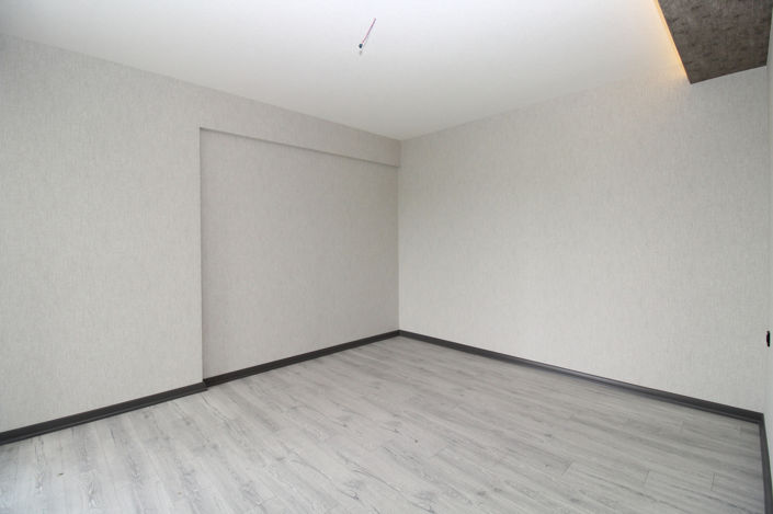 Image No.19-4 Bed Apartment for sale