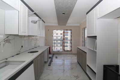Interior 3