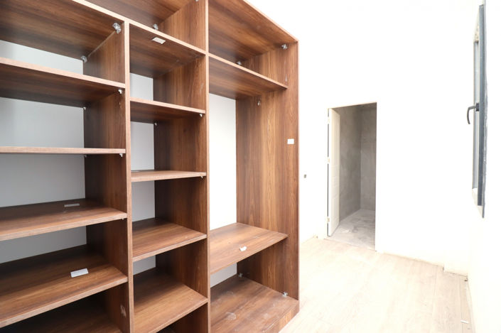 Image No.14-3 Bed Apartment for sale