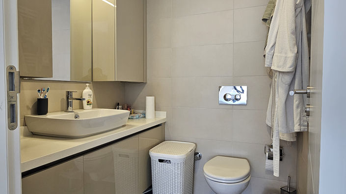 Image No.33-5 Bed Apartment for sale