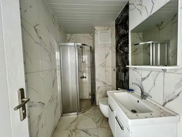 Interior 10