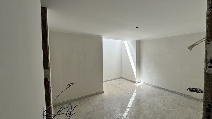 Image No.39-4 Bed House/Villa for sale