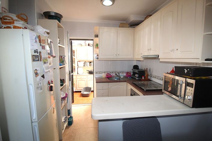 Image No.12-3 Bed Apartment for sale