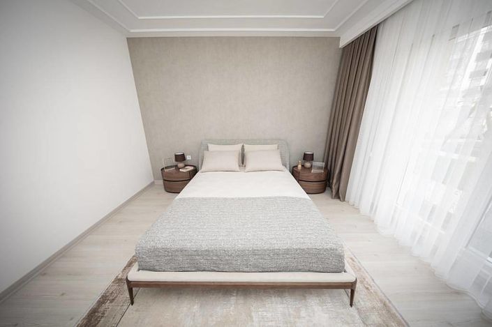 Image No.12-4 Bed Apartment for sale