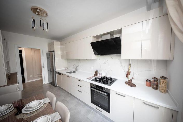 Image No.15-4 Bed Apartment for sale