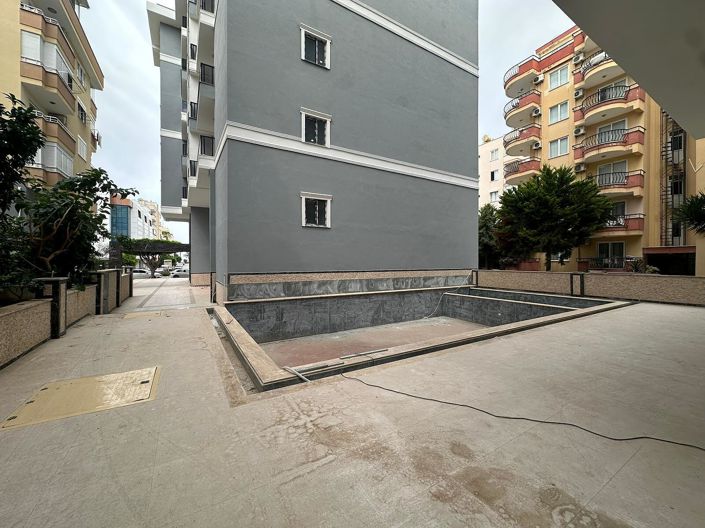 Image No.21-1 Bed Apartment for sale